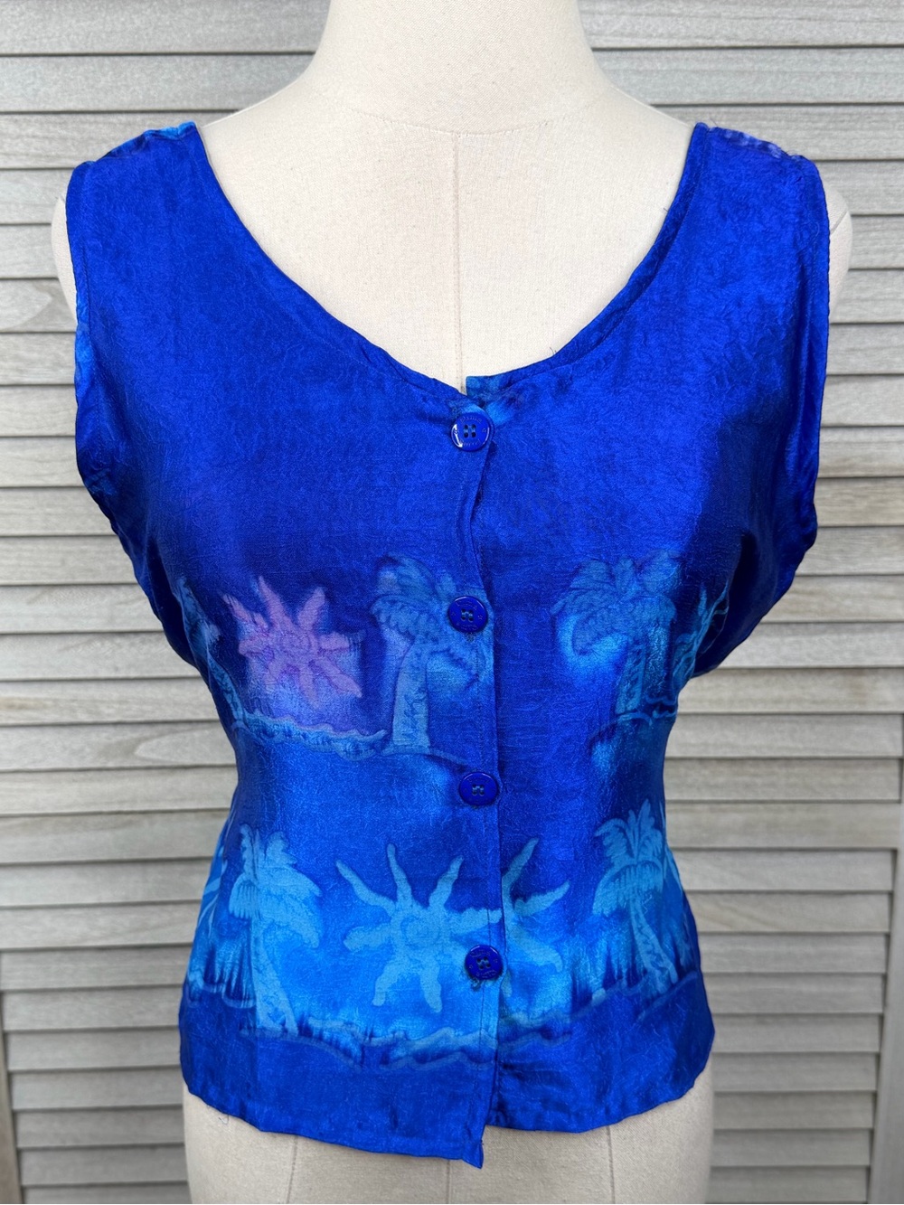 RIMA Women's Vintage 80's-90's Batik Tropical Print Tank Top Blue/Multi-Medium